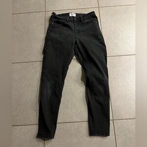 Women’s denizen from Levi’s high rise skinny size 12